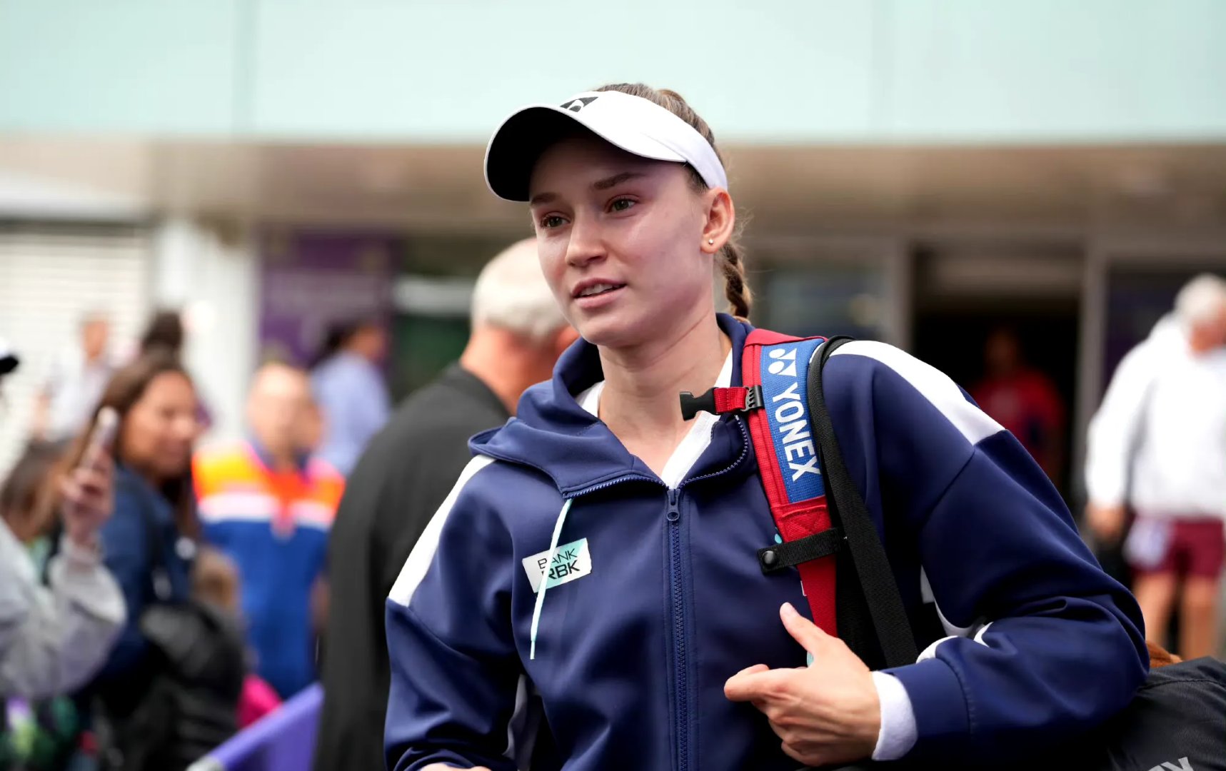 开云官方网站-赛地聚焦：法甲今晨热度飙升；孟菲斯灰熊队长鼓劲；目标明确；更衣室氛围转暖(孟菲斯灰熊对阵菲尼克斯太阳)